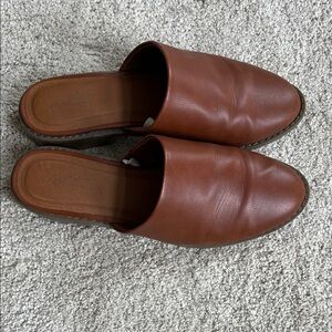 Universal Thread Brown Leather Slip-On Mules